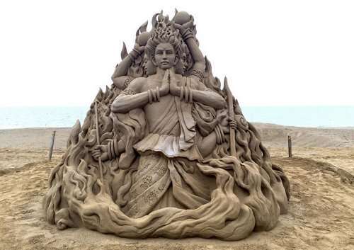 Впечатляюще детализированные песочные скульптуры Тосихико Хосаки (12 фото)