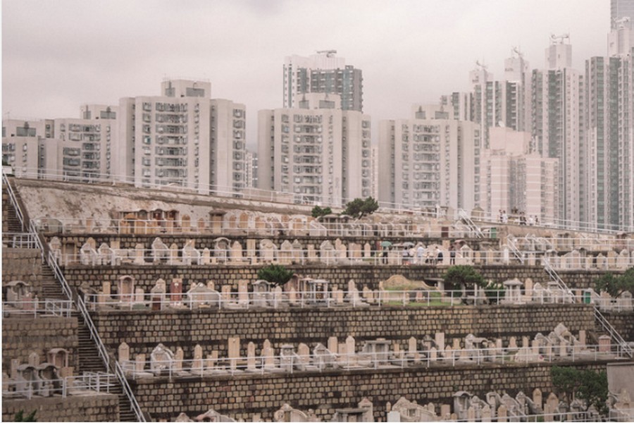 Необычные кладбища Гонконга &8212; если места совсем мало